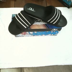 New BLACK Slide Sandals